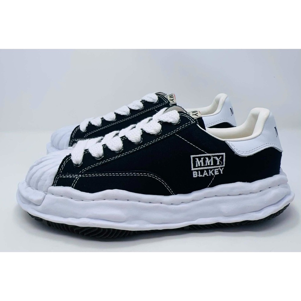 Maison Mihara Yasuhiro Blakey Sneakers Black White EU 43 MMY Shell Toe A08FW735